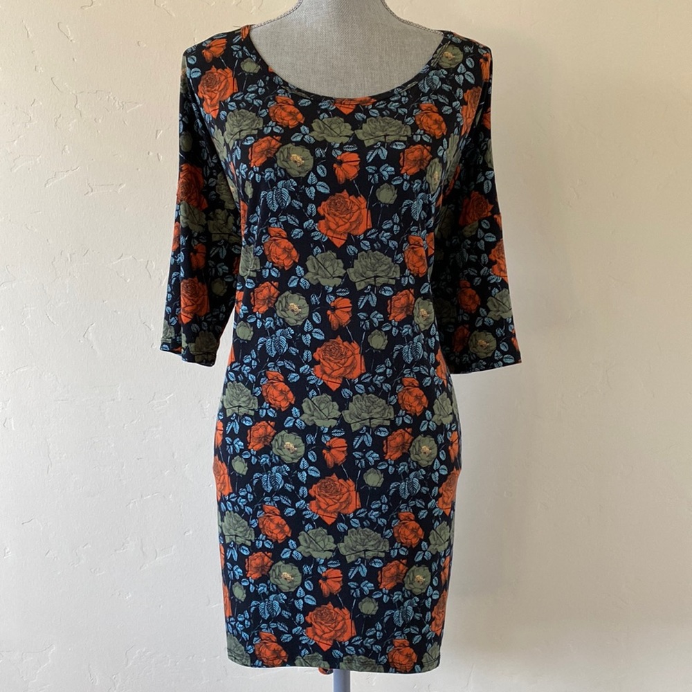 LuLaRoe XL Irma, Olive green, Burnt Orange, and dusty blue floral design